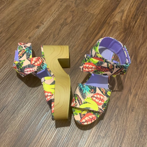 H&M Divided size 40 (8.5-9) platform wrap sandals - Picture 1 of 6